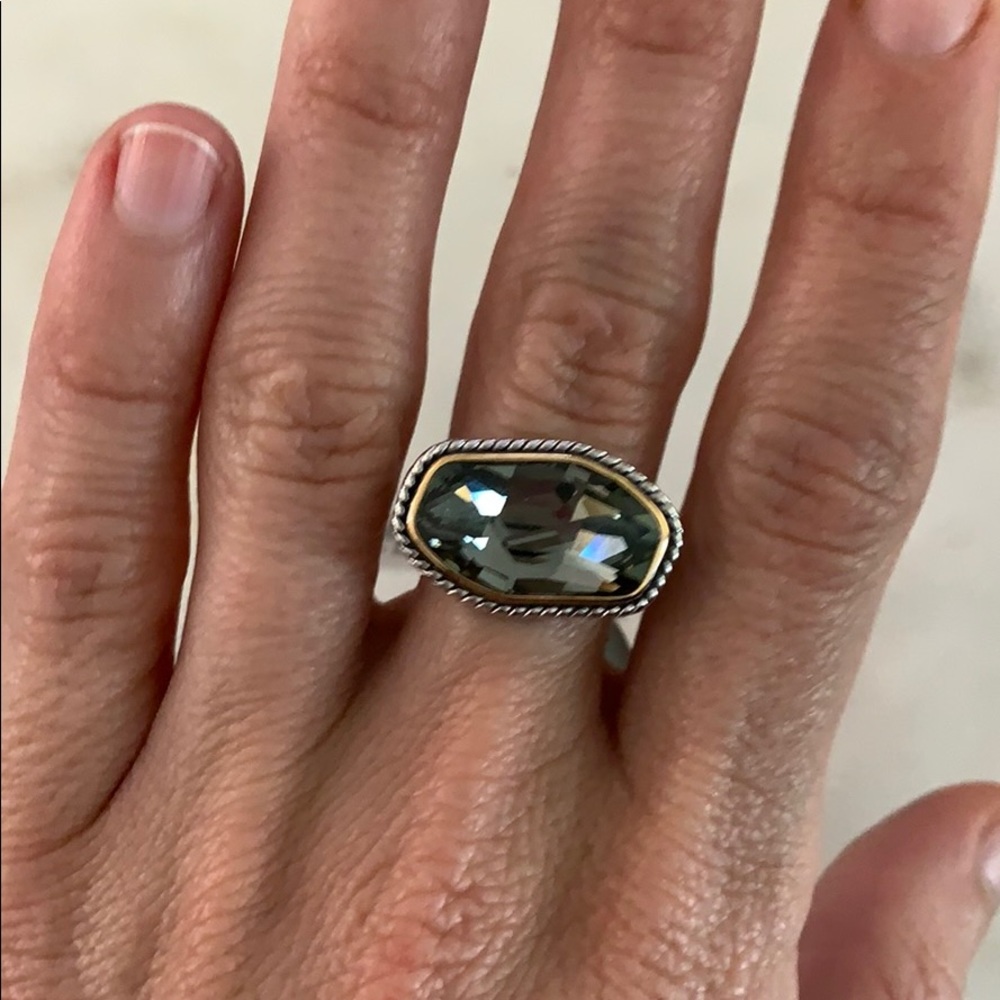 Cocktail ring